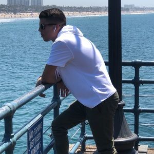 Meet your Posher, Collin